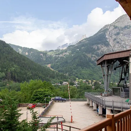 شقة فندقية Meijon Salluard Rta 3*