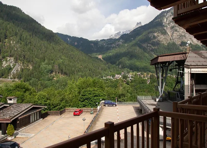 Meijon Salluard Rta 3* Courmayeur