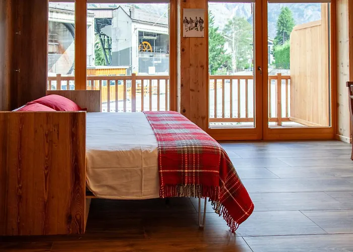 Апарт-готель Meijon Salluard Rta